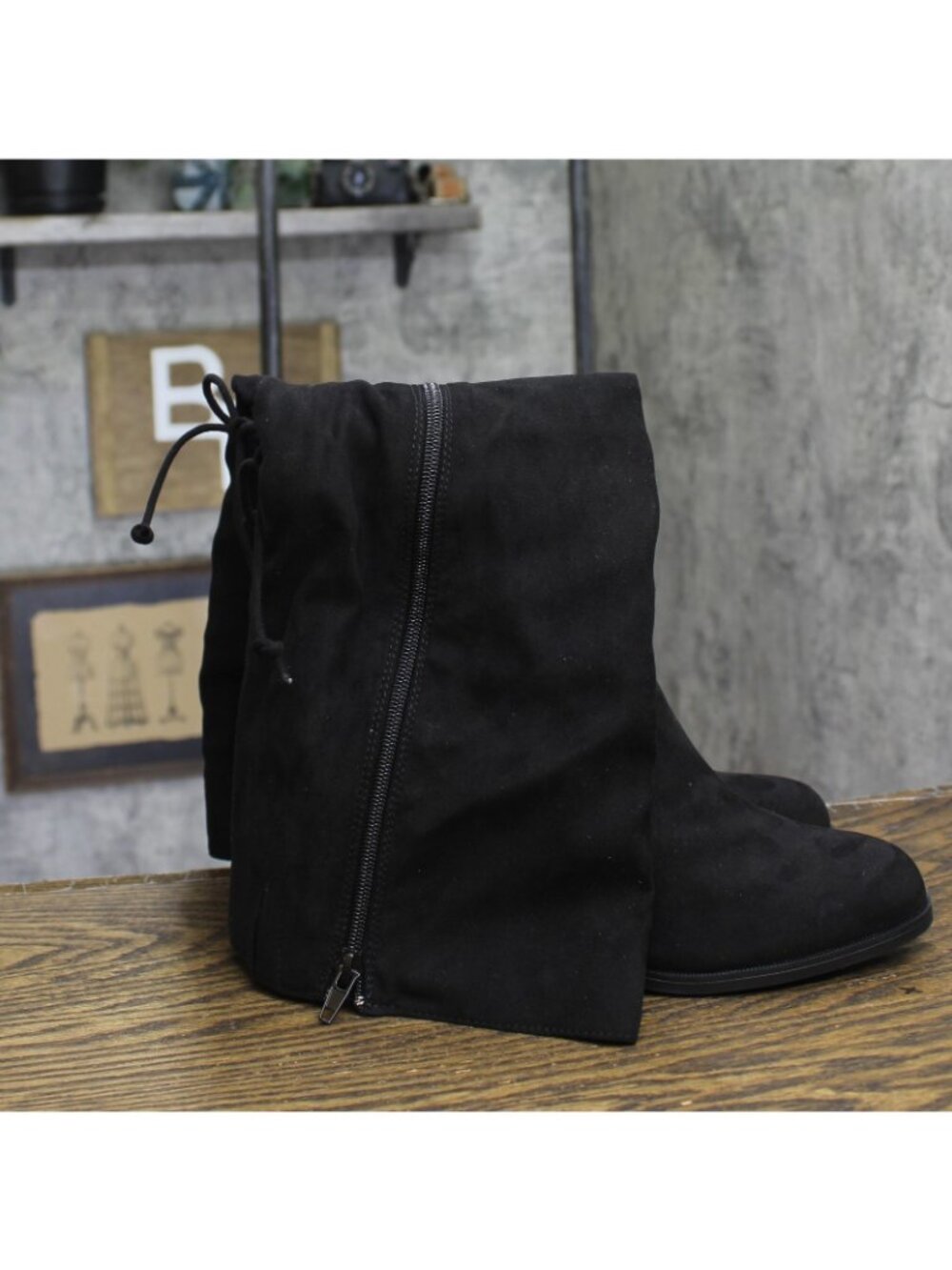 NWT Journee Collection Lace Faux Suede Knee-High Block Heeled Boots Black 8.5M - Picture 9 of 13